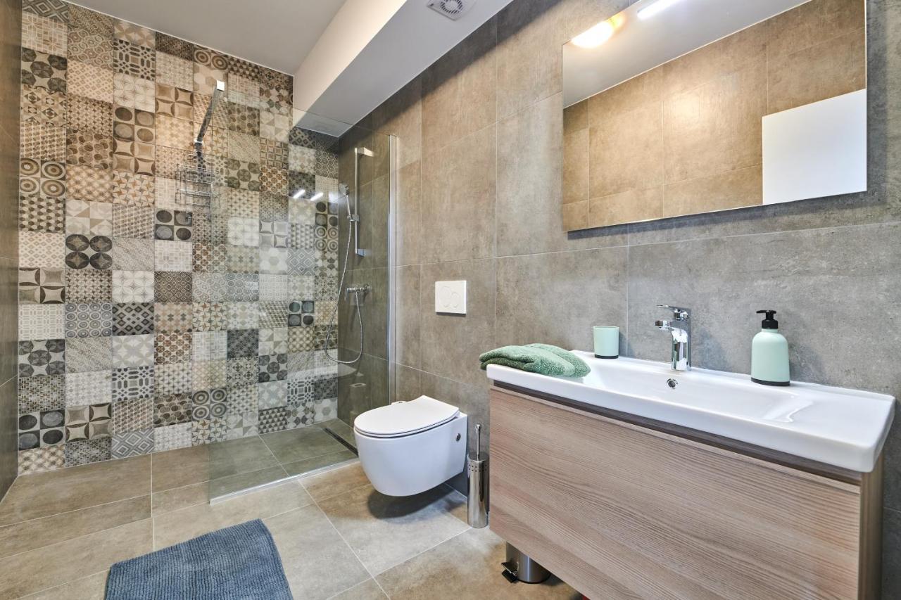 Apartmani Ivana Umag Buitenkant foto