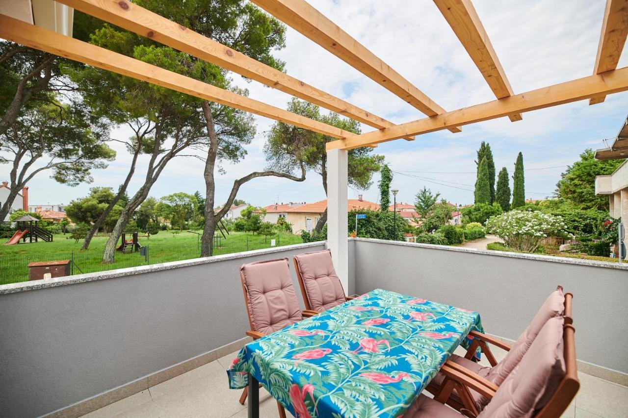 Apartmani Ivana Umag Buitenkant foto