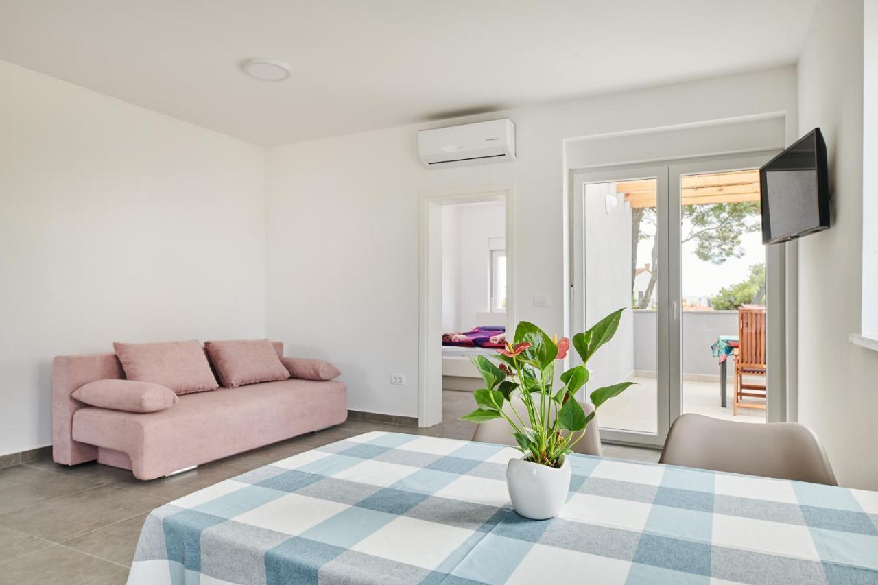 Apartmani Ivana Umag Buitenkant foto